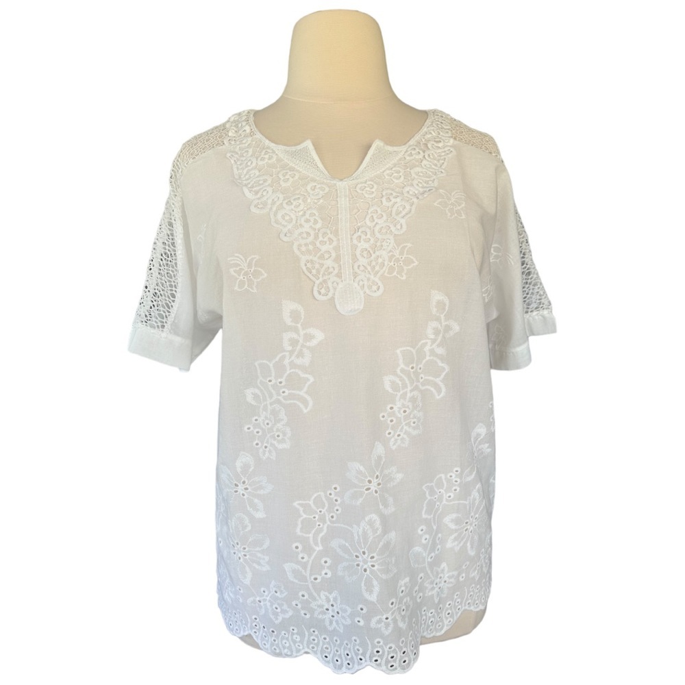 Women’s Embroidered Eyelet and Netting Blouse - White - NWOT - Size 16-18
